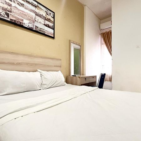 Reddoorz Near Underpass Simpang Patal Palembang Hotel Екстериор снимка