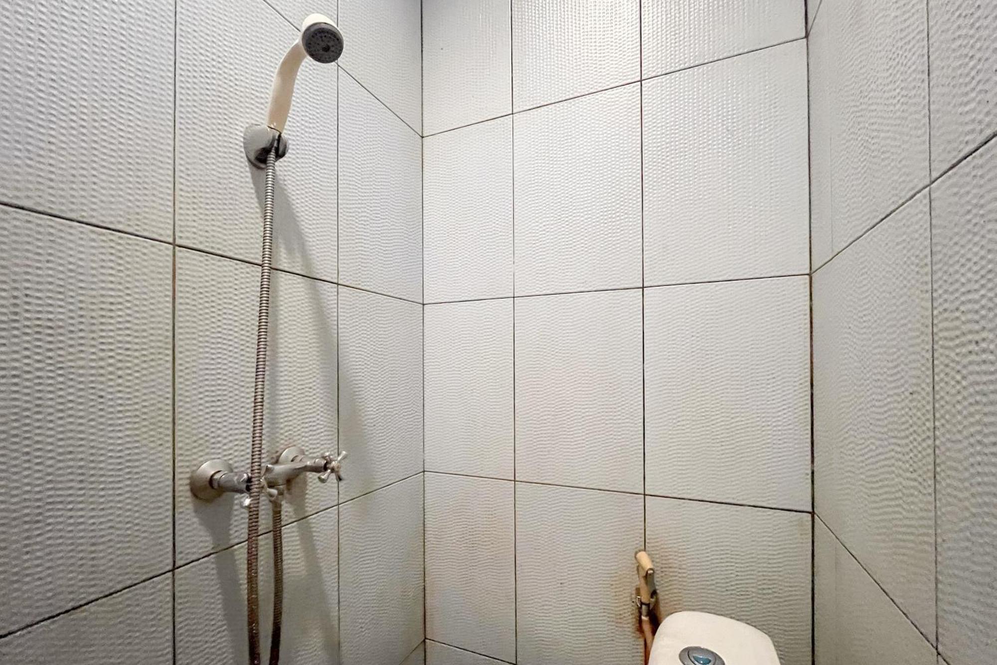 Reddoorz Near Underpass Simpang Patal Palembang Hotel Екстериор снимка